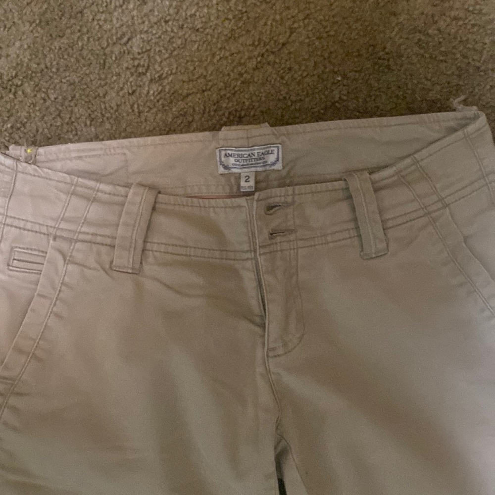 Women’s American Eagle Khakis Size 2 Regular